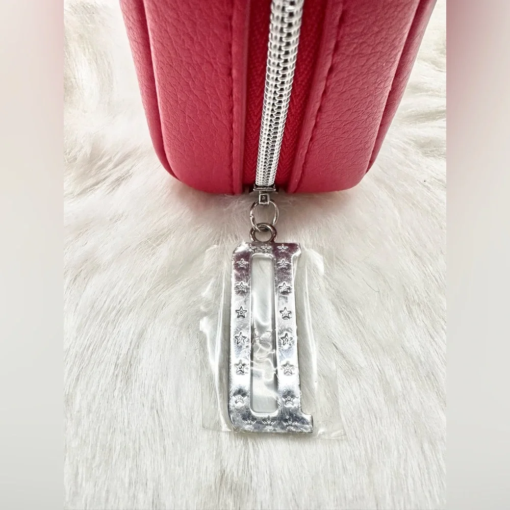 DIOR Red Womens Beauty Cosmetic Pouch - Picture 3 of 7